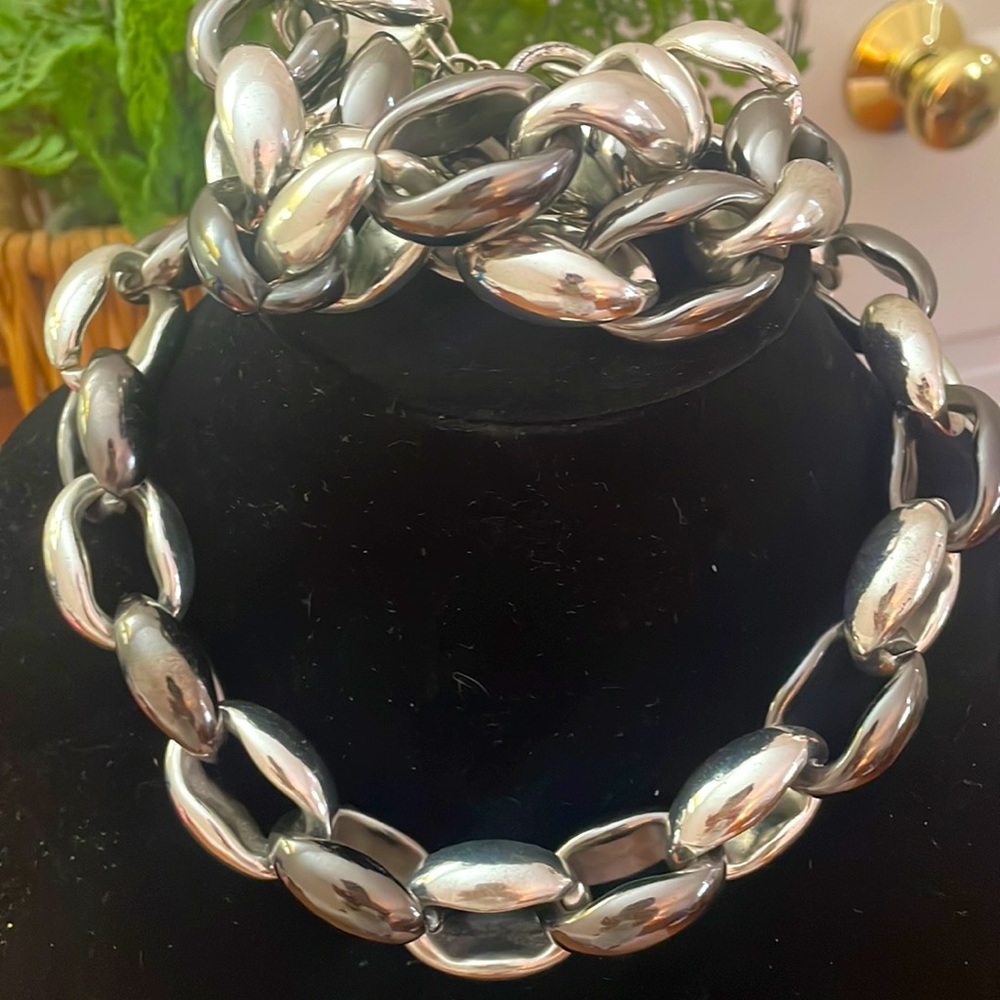 Chunky chain necklace and bracelet set